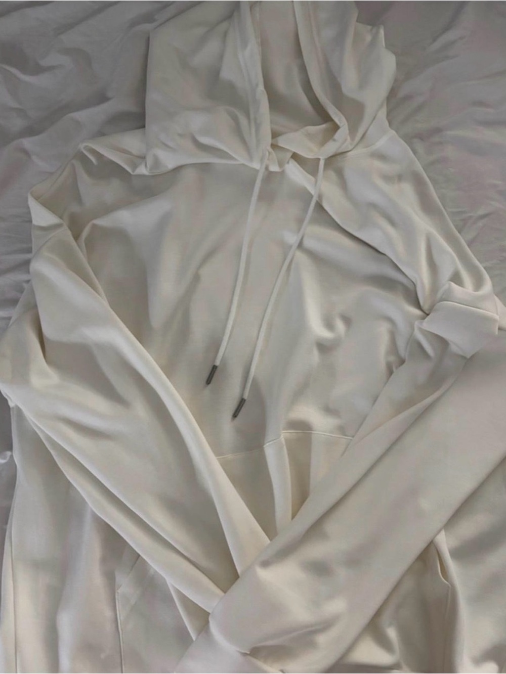 HALARA Cream Drawstring Hoodie